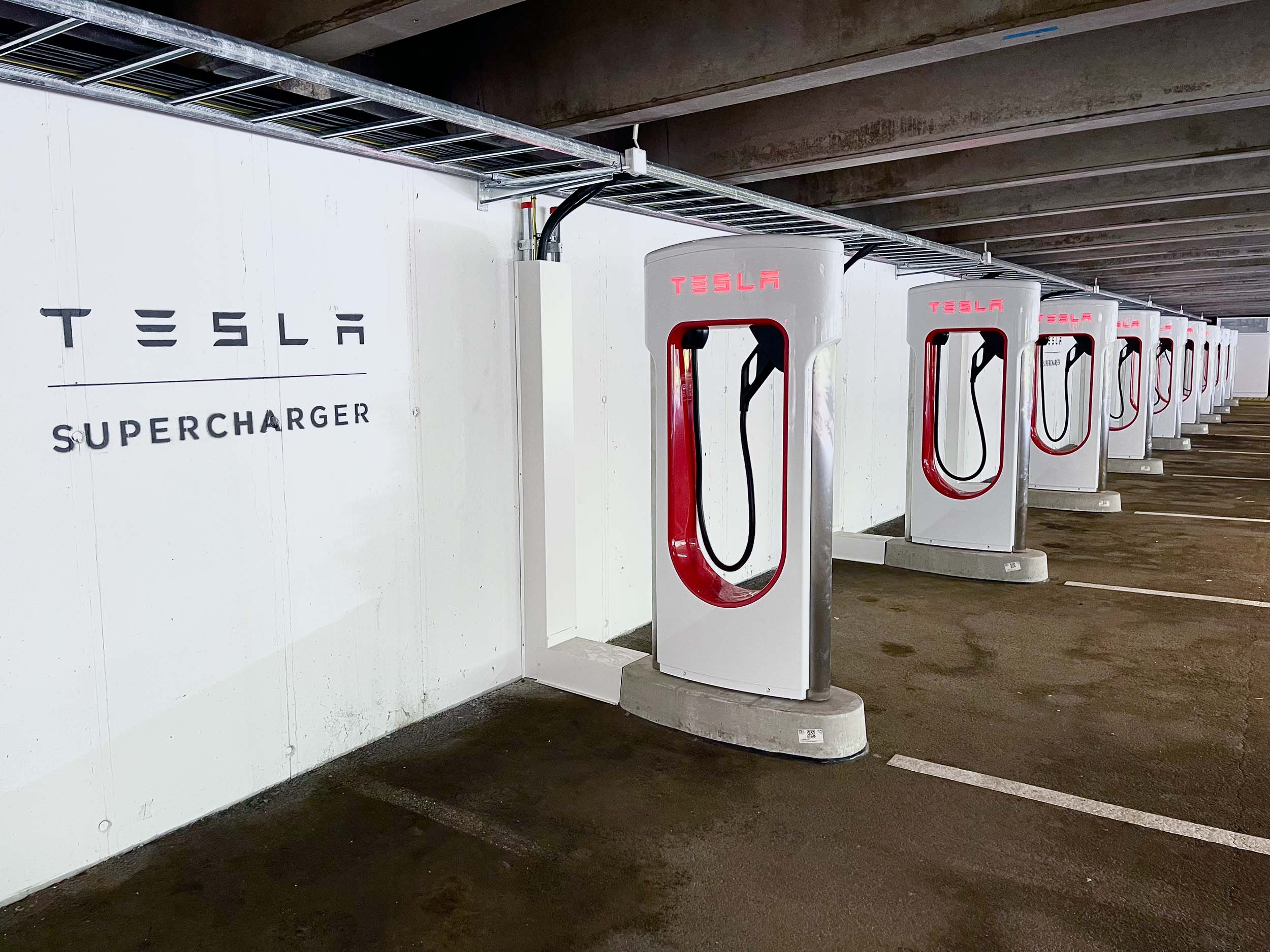 Tesla Supercharger på Ål i Hallingdal
